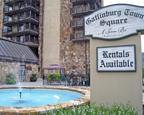 Gatlinburg Town Square Resort - 2 Nights – photo 11