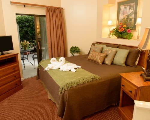 Gatlinburg Town Square Resort - 2 Nights – photo 22