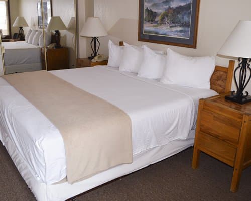 Sapphire Resorts @ Inn at Silvercreek – photo 6