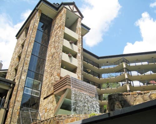 Gatlinburg Town Square Resort - 2 Nights – photo 4