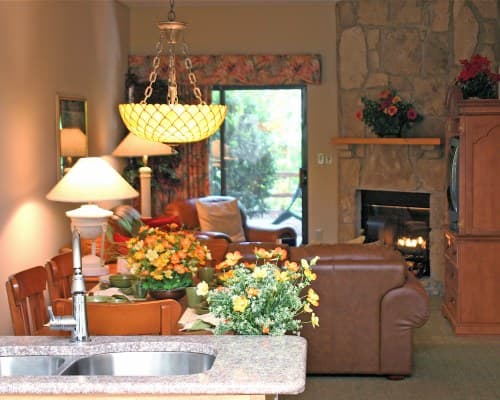 Gatlinburg Town Square Resort - 2 Nights – photo 15