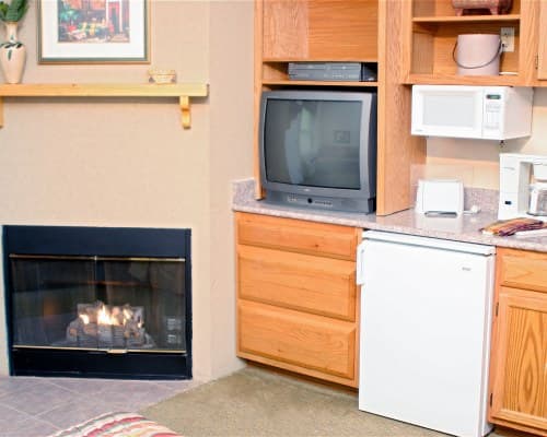 Gatlinburg Town Square Resort - 2 Nights – photo 17