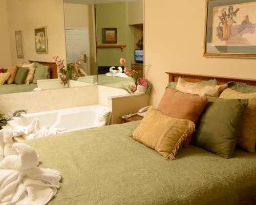 Gatlinburg Town Square Resort - 2 Nights – photo 31